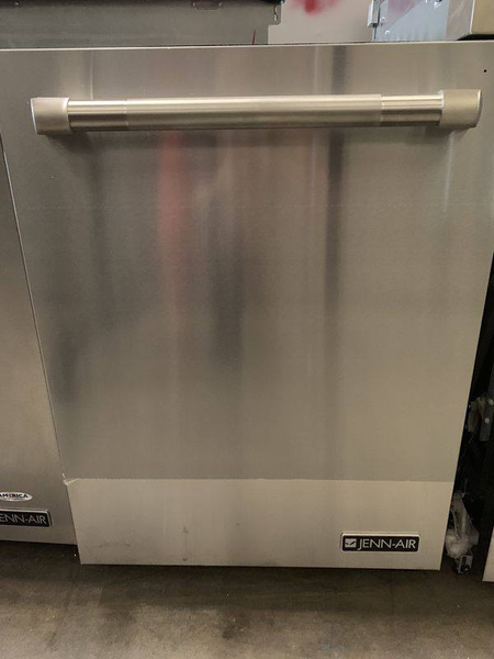 Jenn-air Trifecta Dishwasher in stainless steel - New 4 Less Appliances