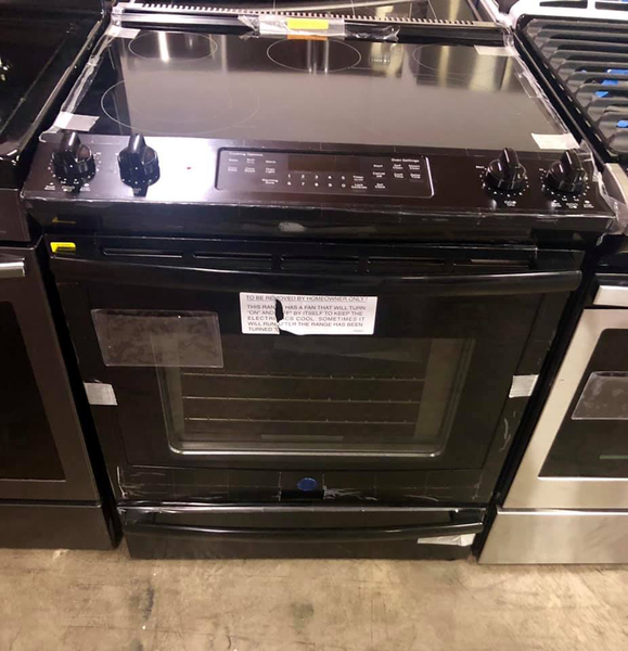 GE Slide-In Electric Stove with convection oven - New 4 Less Appliances